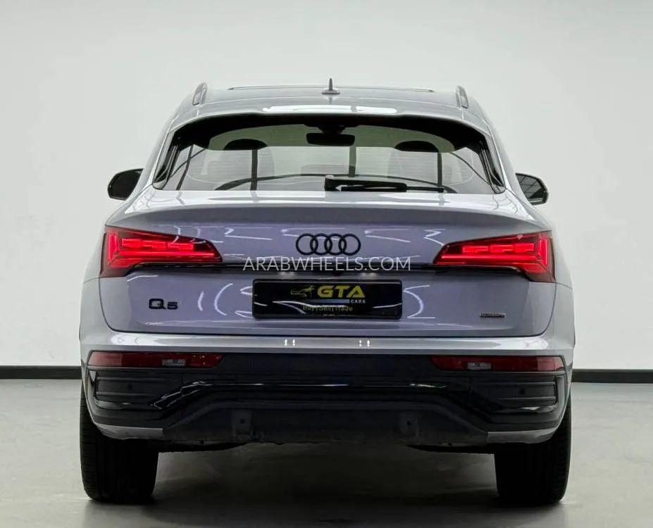 Audi Q5 2024 for Sale in Dubai Image-5