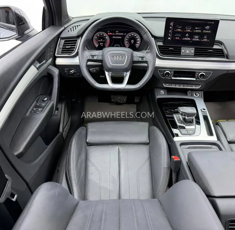 Audi Q5 2024 for Sale in Dubai Image-14