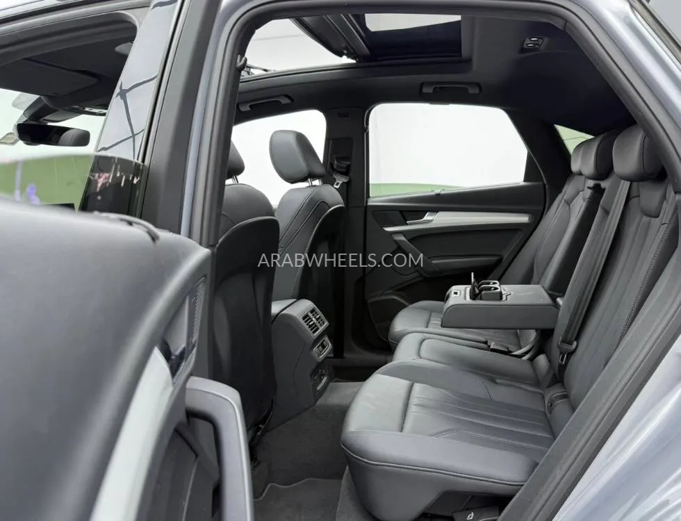 Audi Q5 2024 for Sale in Dubai Image-16