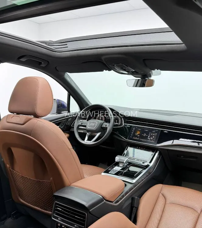 Audi Q7 2021 for Sale in Dubai Image-14