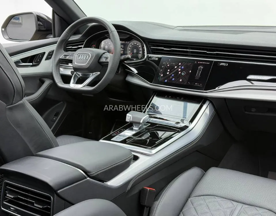 Audi Q8 2025 for Sale in Dubai Image-11
