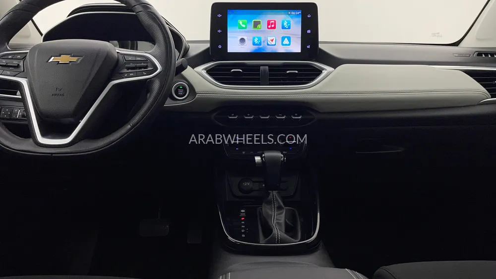 Chevrolet Captiva 2023 for Sale in Dubai Image-14