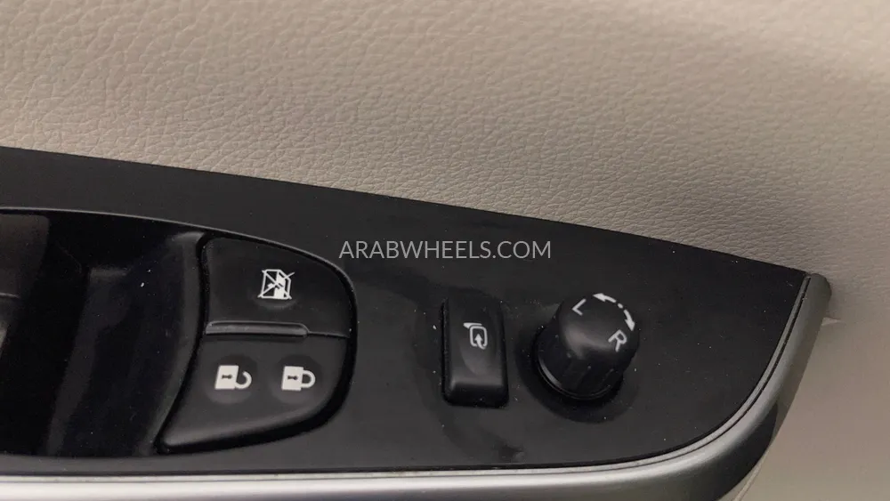 Nissan Xterra 2021 for Sale in Dubai Image-48