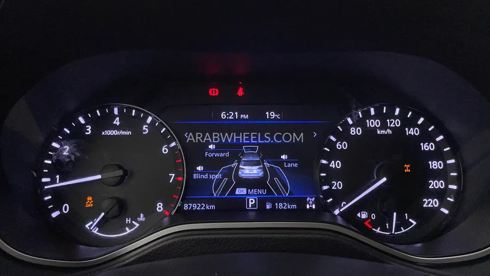 Nissan Xterra 2021 for Sale in Dubai Image-53