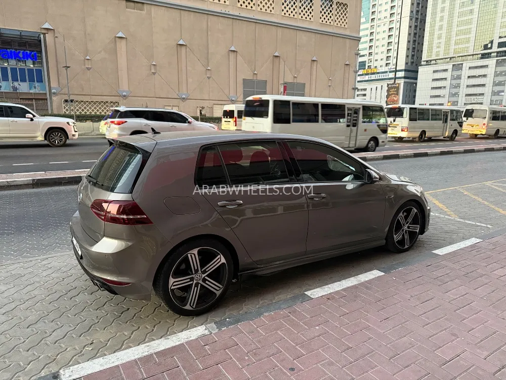 فولكس واجن R جولف  2016 for Sale in الشارقة Image-2