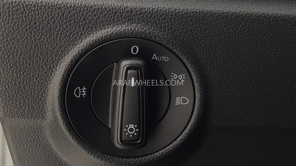 Volkswagen T Roc 2021 for Sale in Dubai Image-33