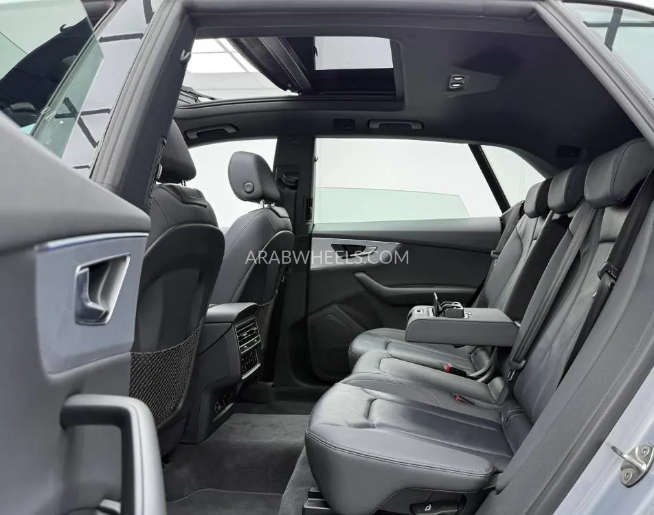 Audi Q8 2020 for Sale in Dubai Image-16