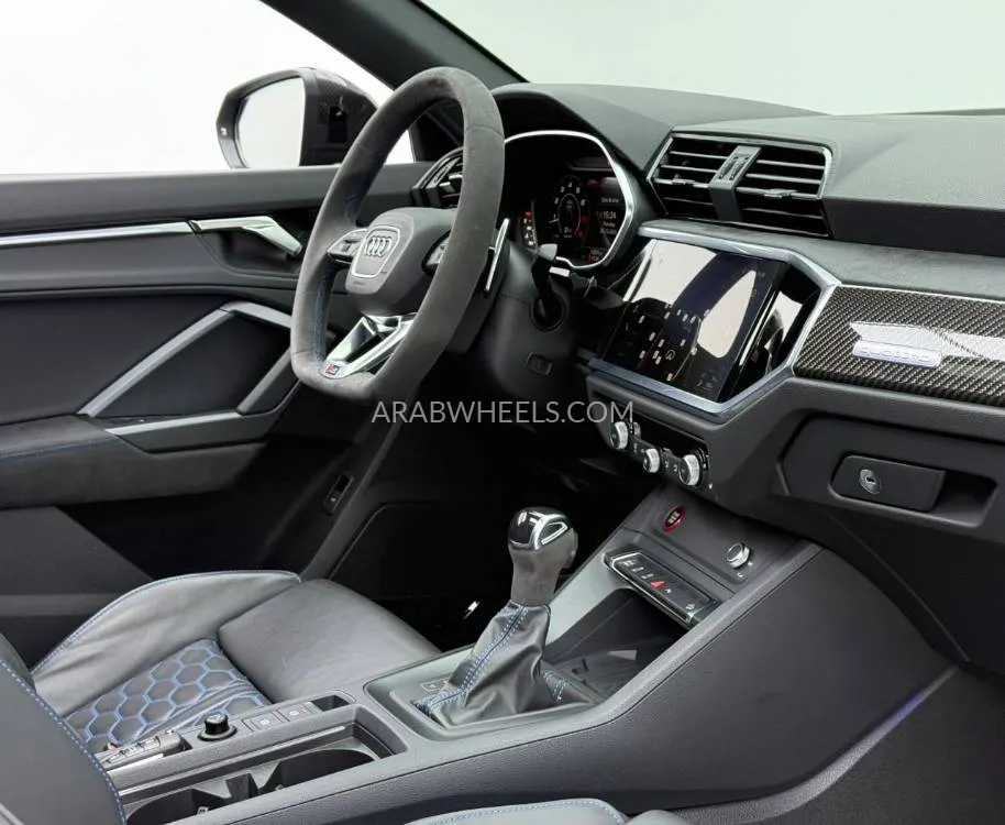 أودي RS Q3 2023 for Sale in دبي Image-13