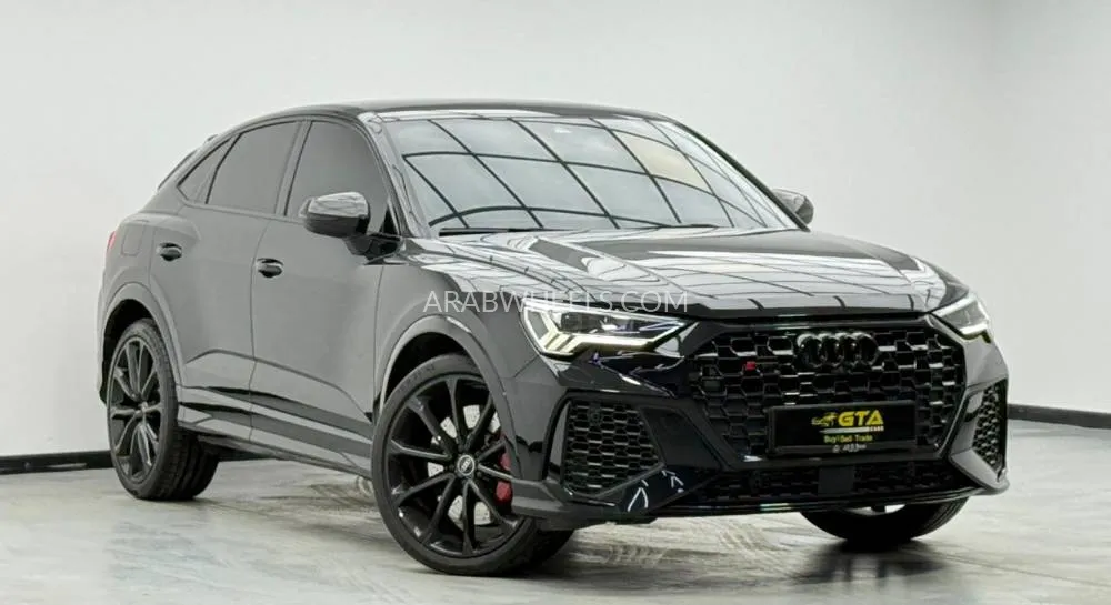 أودي RS Q3 2023 for Sale in دبي Image-19