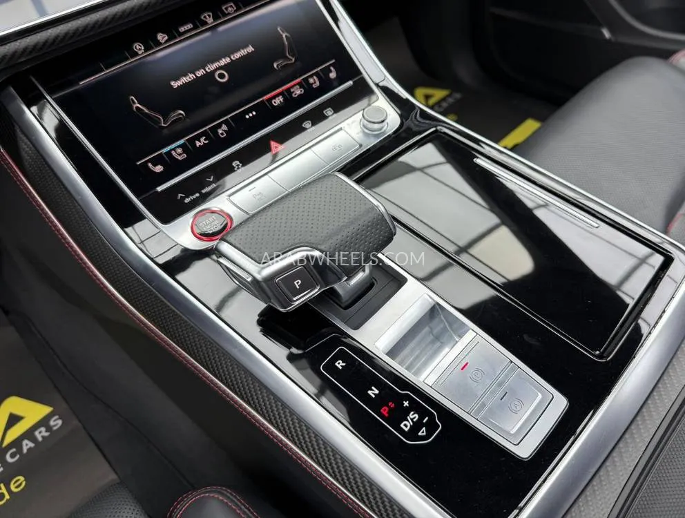 أودي RS Q8 2021 for Sale in دبي Image-16