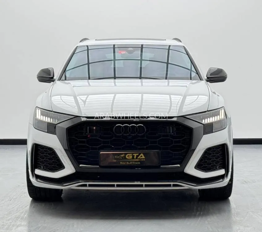 Audi RS Q8 2021 for Sale in Dubai Image-2