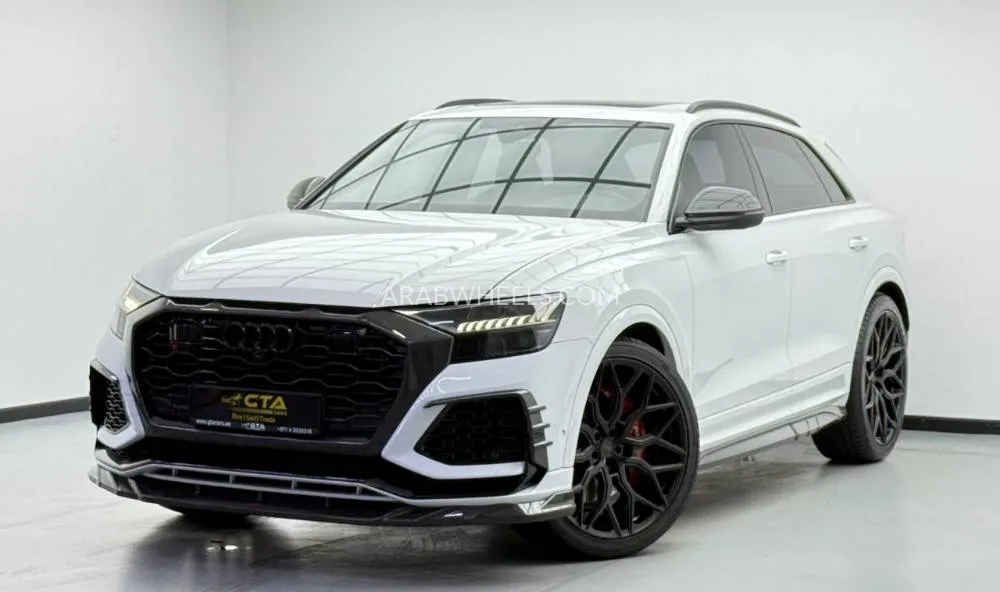 أودي RS Q8 2023 for Sale in دبي Image-3