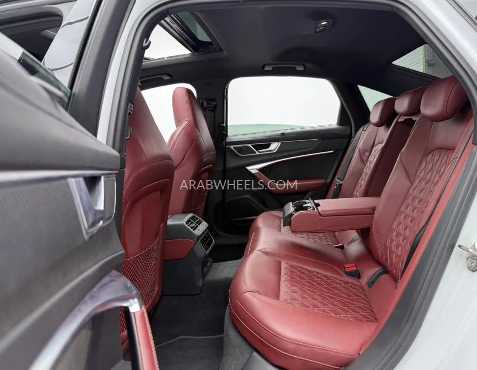 Audi S6 2021 for Sale in Dubai Image-17