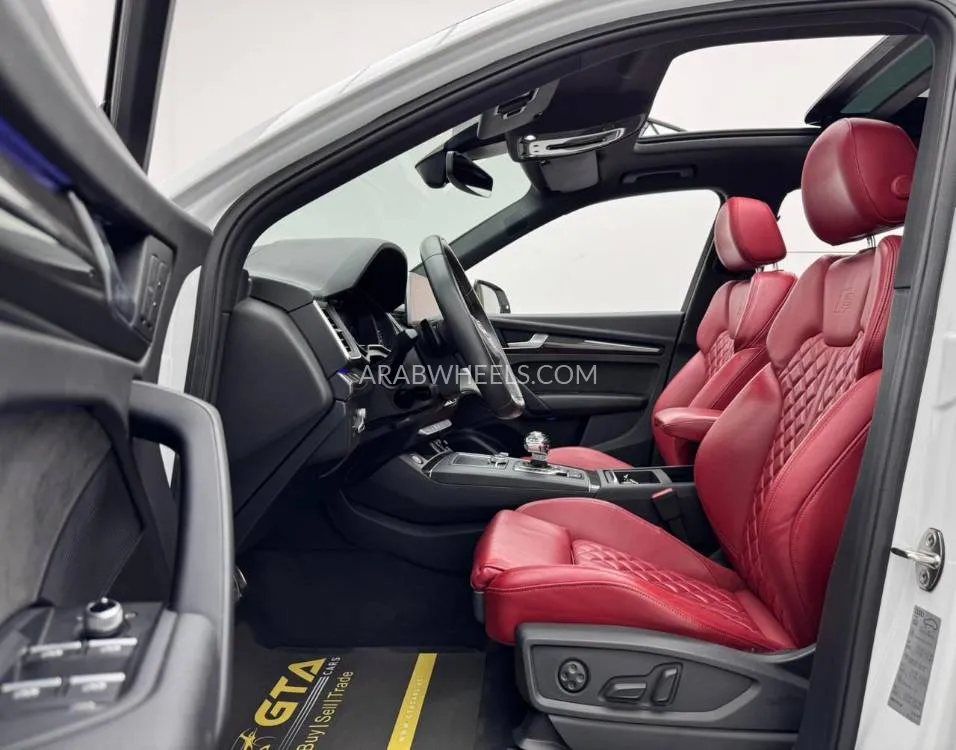 Audi SQ5 2020 for Sale in Dubai Image-11