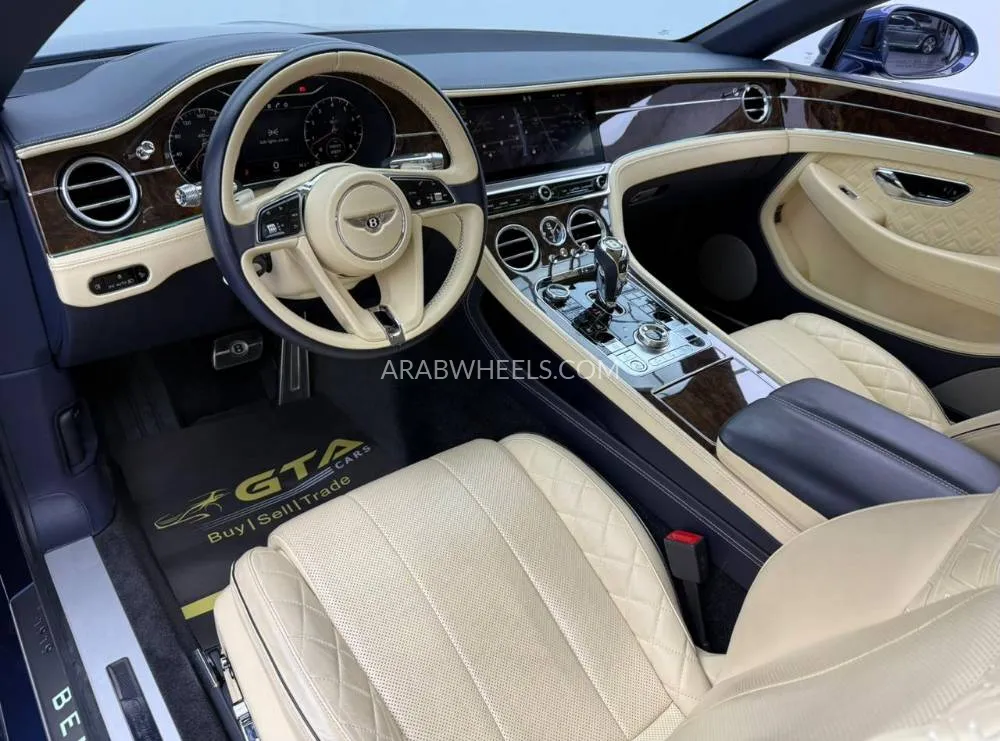 بينتلي كونتيننتال GT 2019 for Sale in دبي Image-9
