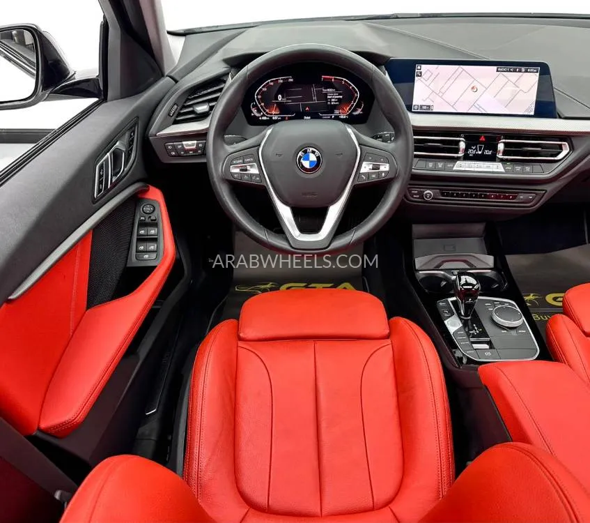 بي إم دبليو الفئة الأولى 2023 for Sale in دبي Image-8