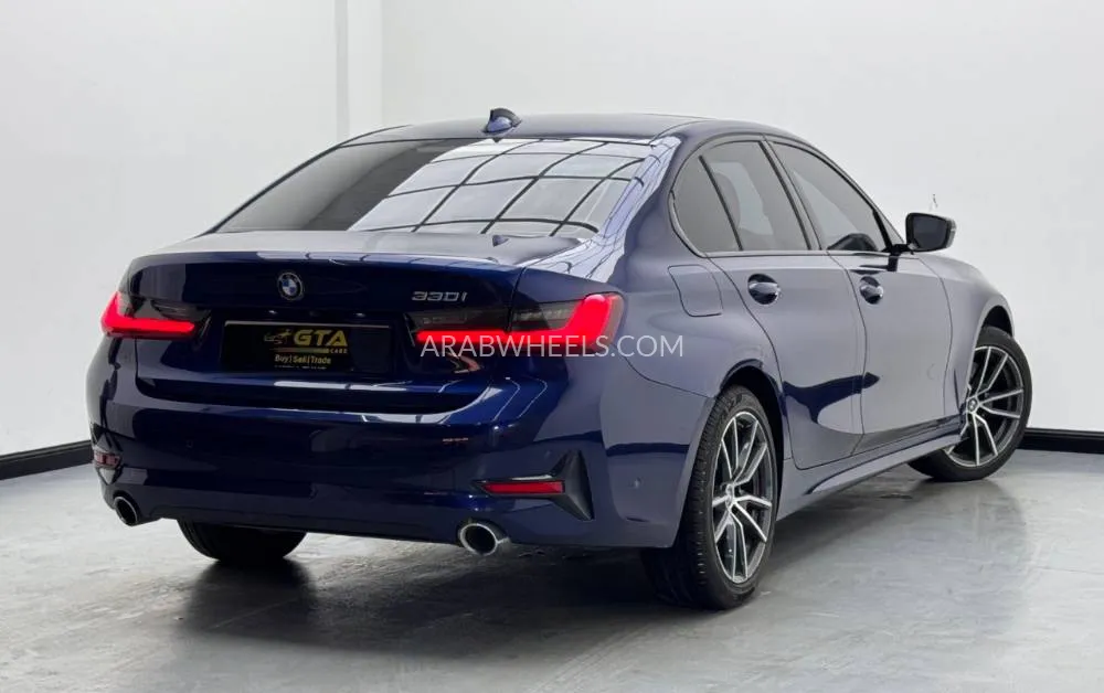 BMW 3 series 2019 for Sale in Dubai Image-4