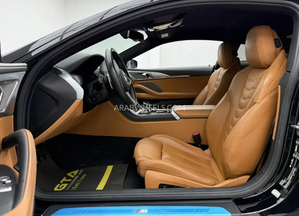 BMW 8 series 2023 for Sale in Dubai Image-8
