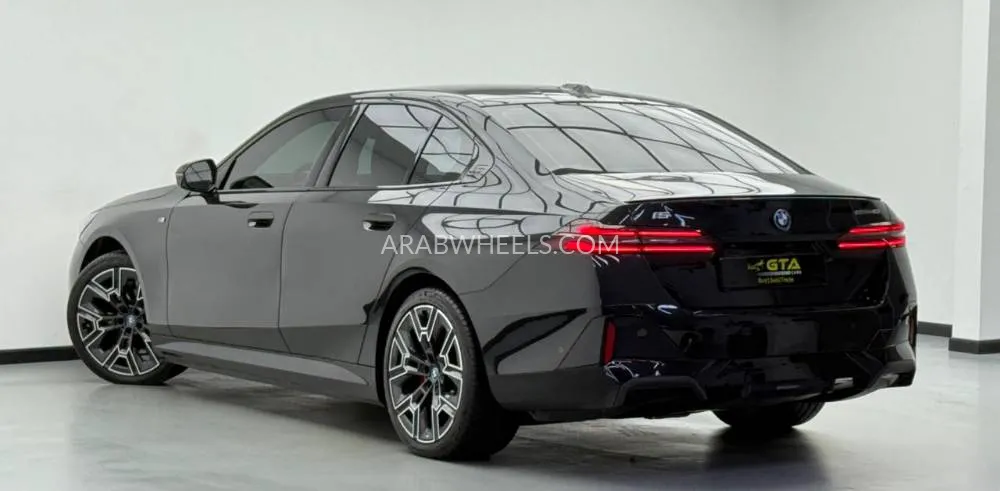 BMW i5 2024 for Sale in Dubai Image-4