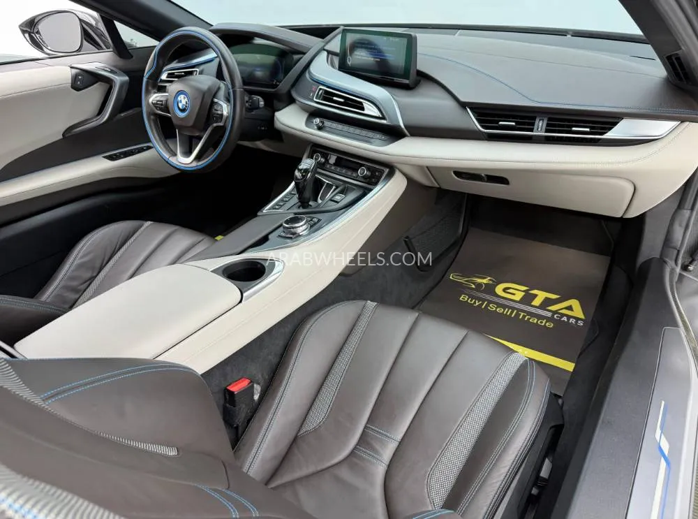 BMW i8 2015 for Sale in Dubai Image-12