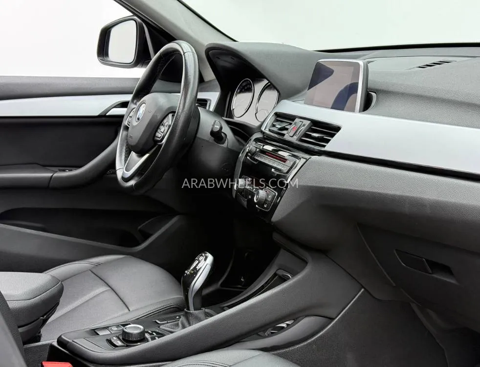 BMW X1 2021 for Sale in Dubai Image-7