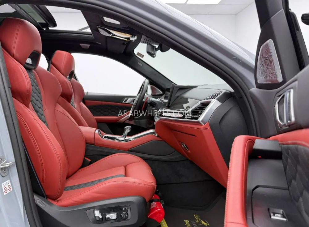 BMW X6 2024 for Sale in Dubai Image-15