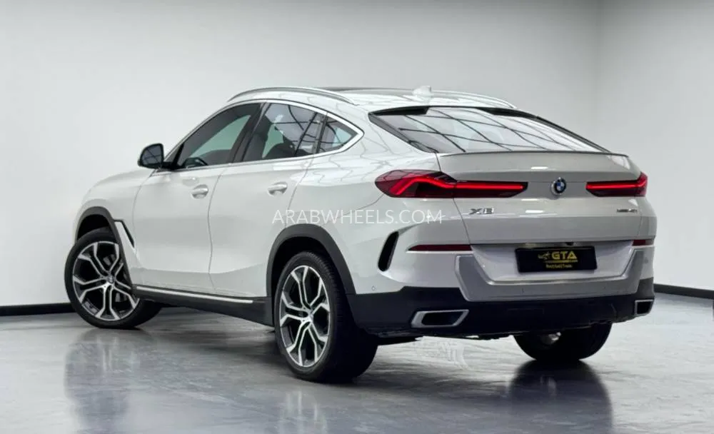 BMW X6 2021 for Sale in Dubai Image-6