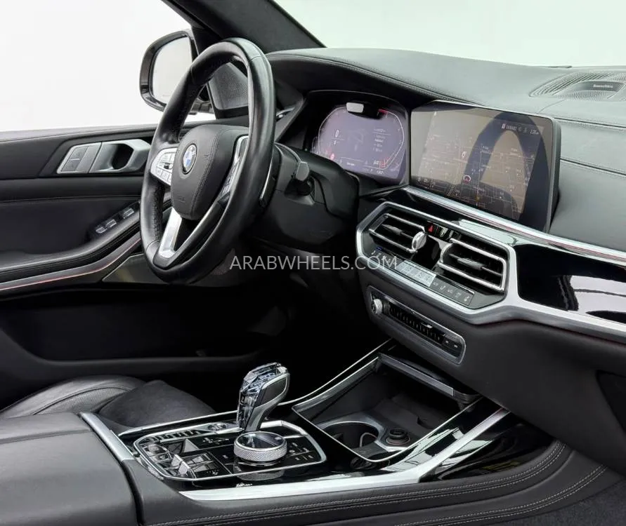 BMW X7 2019 for Sale in Dubai Image-7