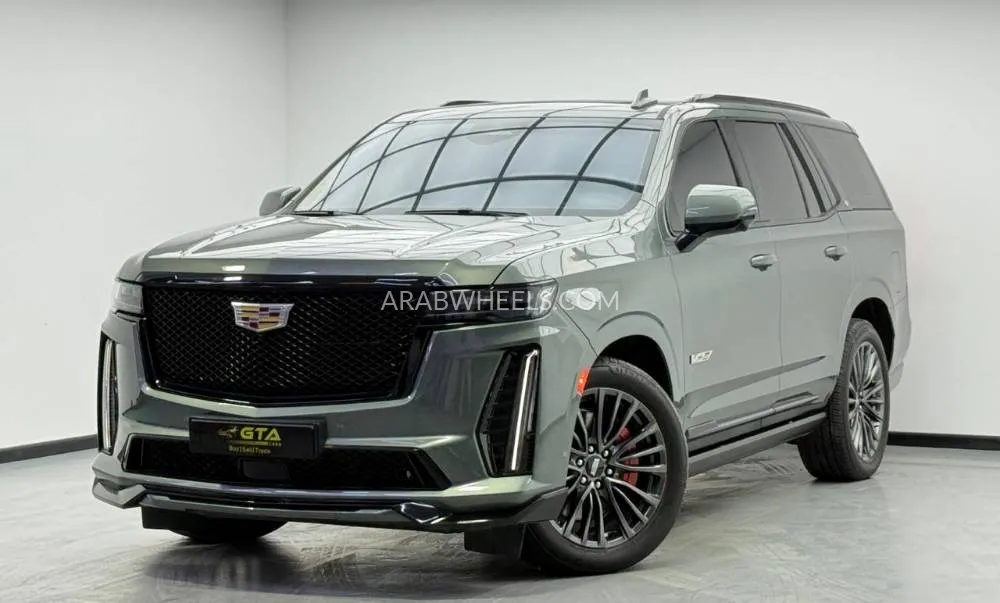 Cadillac Escalade 2023 for Sale in Dubai Image-3