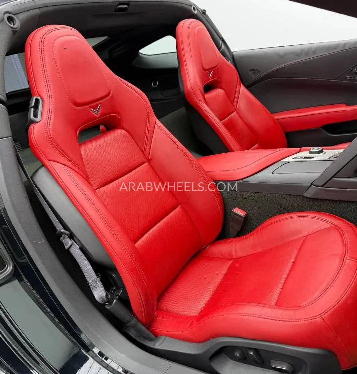 Chevrolet Corvette 2015 for Sale in Dubai Image-17