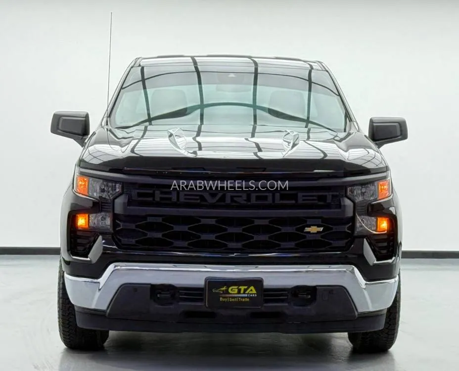 Chevrolet Silverado 2022 for Sale in Dubai Image-2