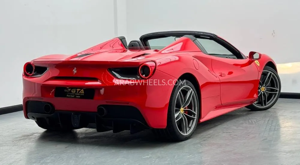 Ferrari 488 2017 for Sale in Dubai Image-5