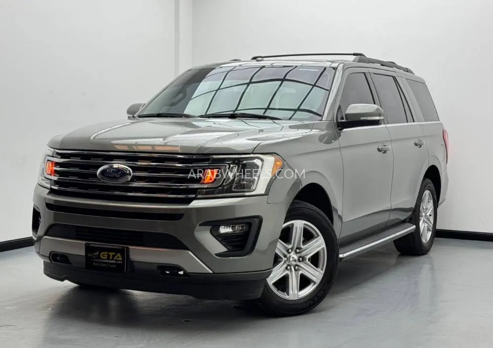Ford Expedition 2019 for Sale in Dubai Image-3