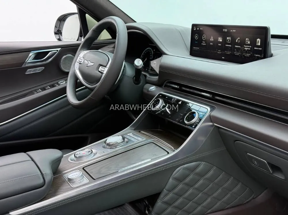 Genesis GV80 2023 for Sale in Dubai Image-7