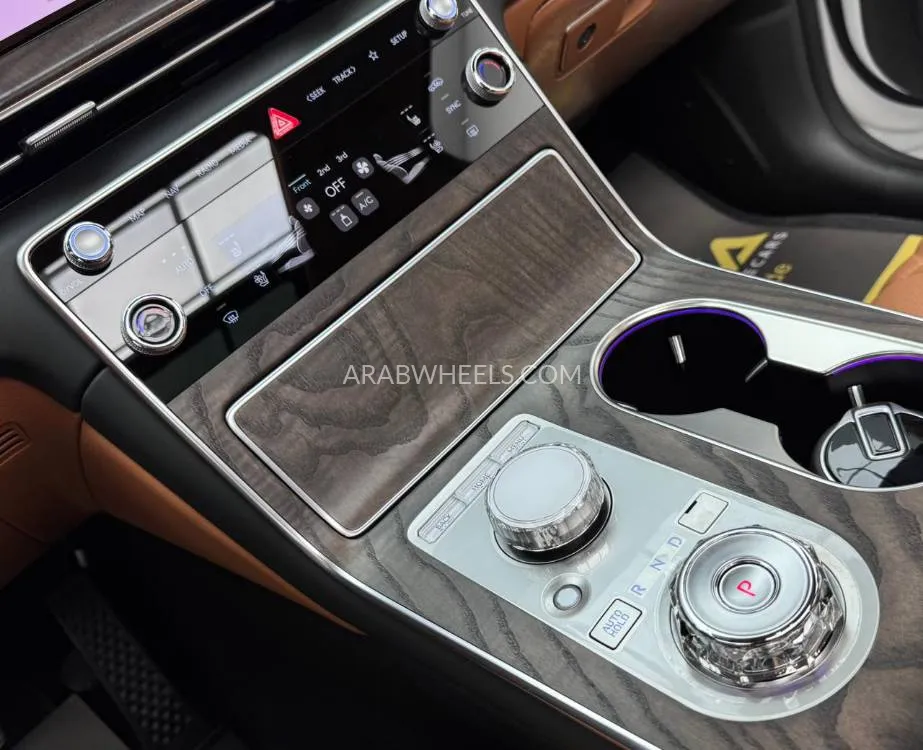 Genesis GV80 2025 for Sale in Dubai Image-10