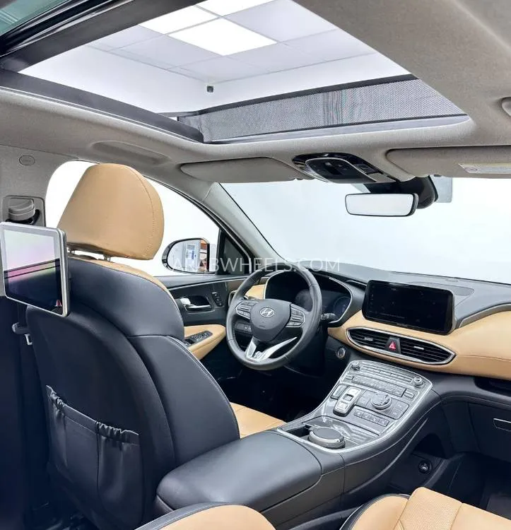 هيونداي جراند سانتا في 2024 for Sale in دبي Image-14