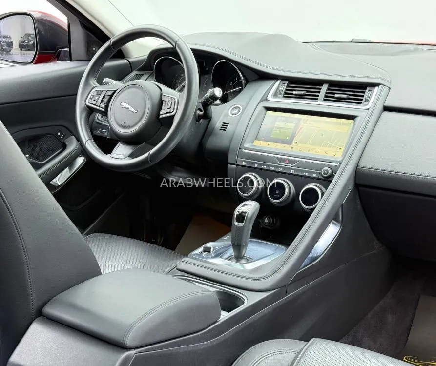 جاجوار إي بيس 2019 for Sale in دبي Image-11