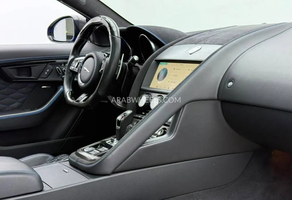 Jaguar F Type 2019 for Sale in Dubai Image-10