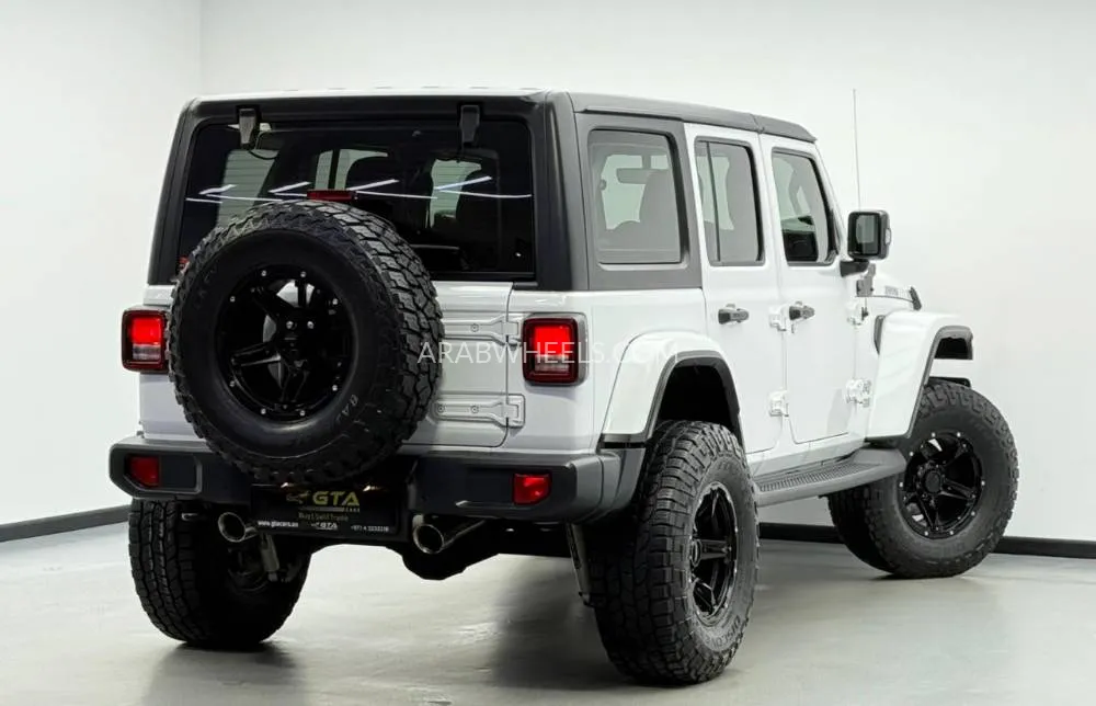 Jeep Wrangler 2020 for Sale in Dubai Image-4