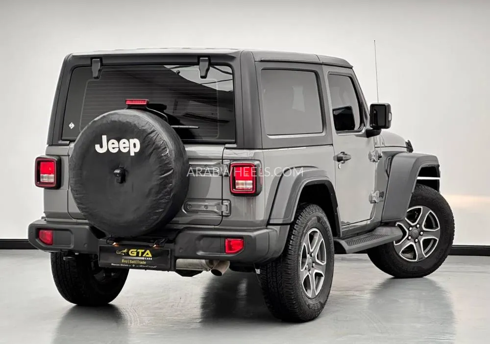 Jeep Wrangler 2023 for Sale in Dubai Image-4