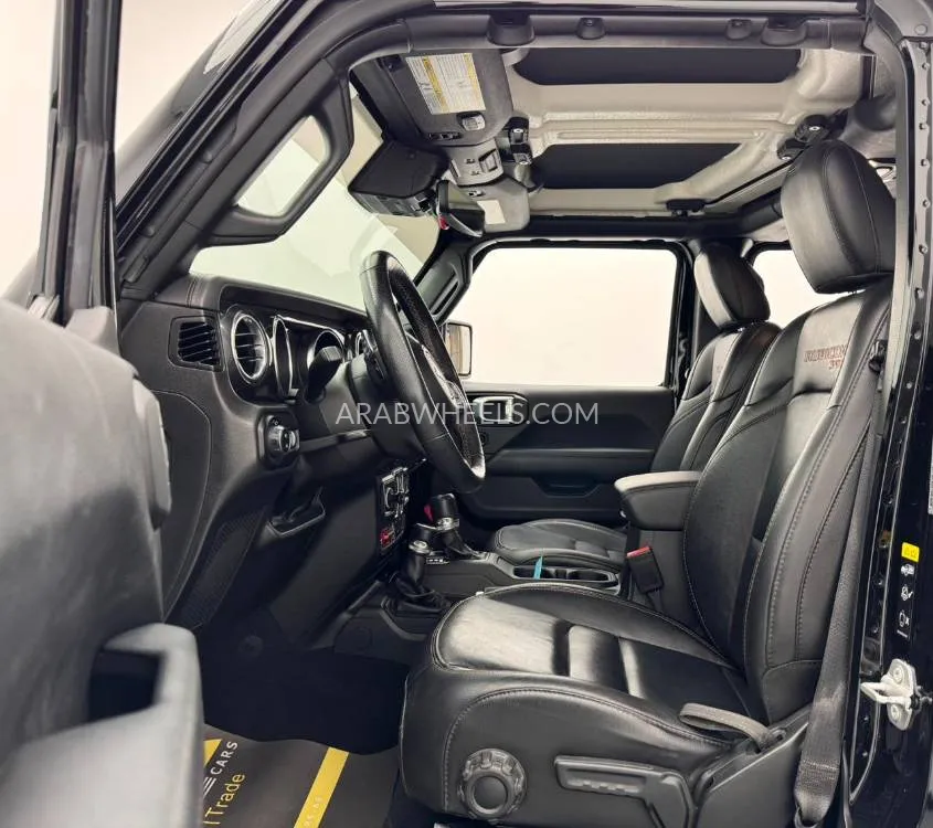 Jeep Wrangler 2023 for Sale in Dubai Image-11