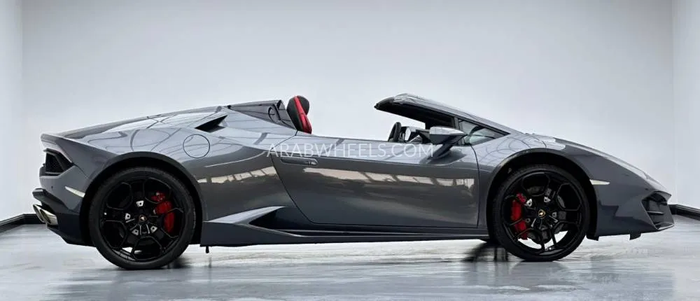Lamborghini Huracan 2018 for Sale in Dubai Image-7