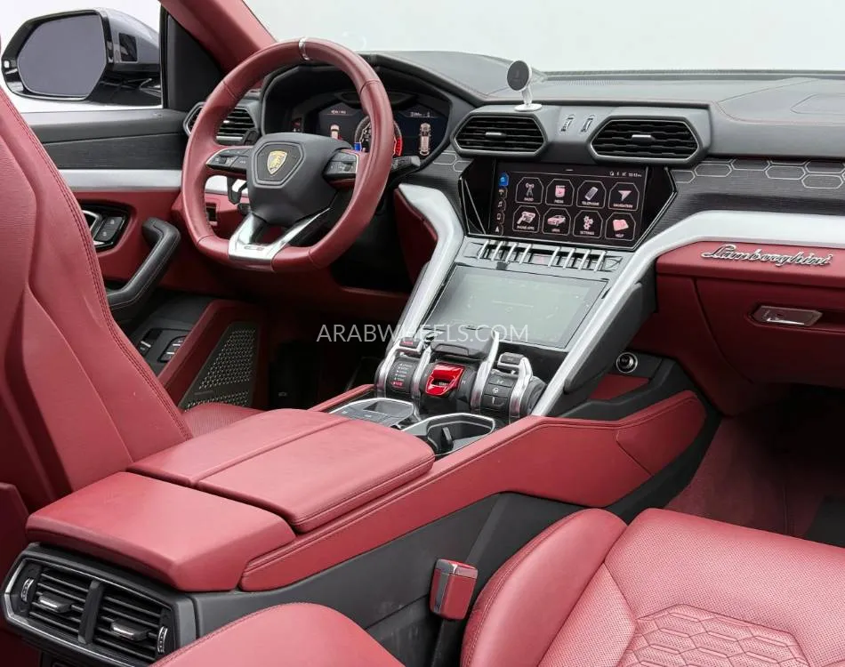 Lamborghini Urus 2020 for Sale in Dubai Image-11