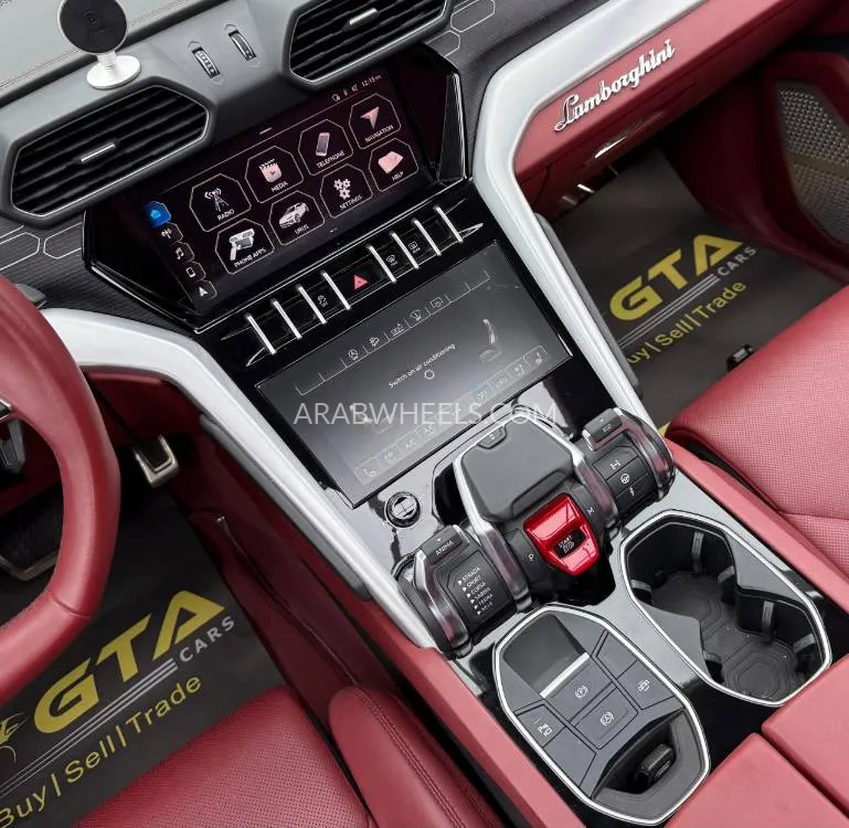 Lamborghini Urus 2020 for Sale in Dubai Image-18
