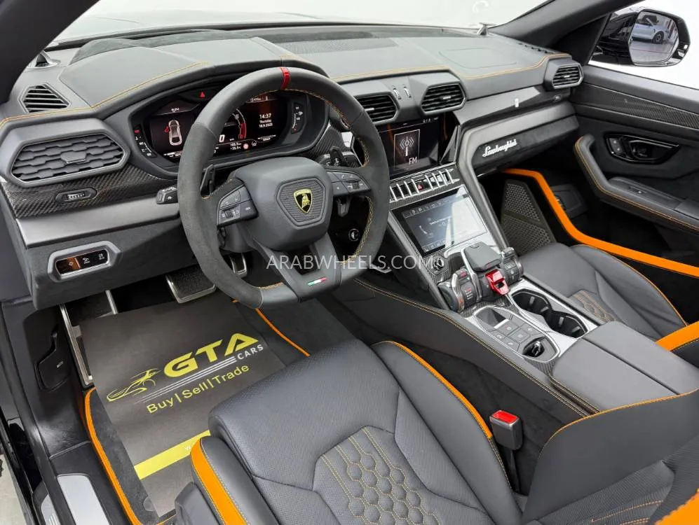 Lamborghini Urus 2024 for Sale in Dubai Image-12