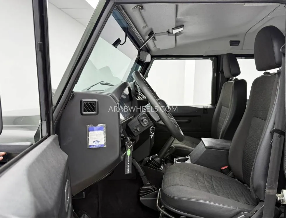 Land Rover Defender 2008 for Sale in Dubai Image-9