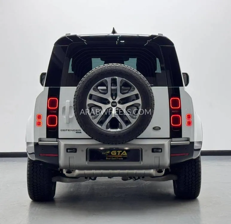 لاند روفر ديفندر 2023 for Sale in دبي Image-5