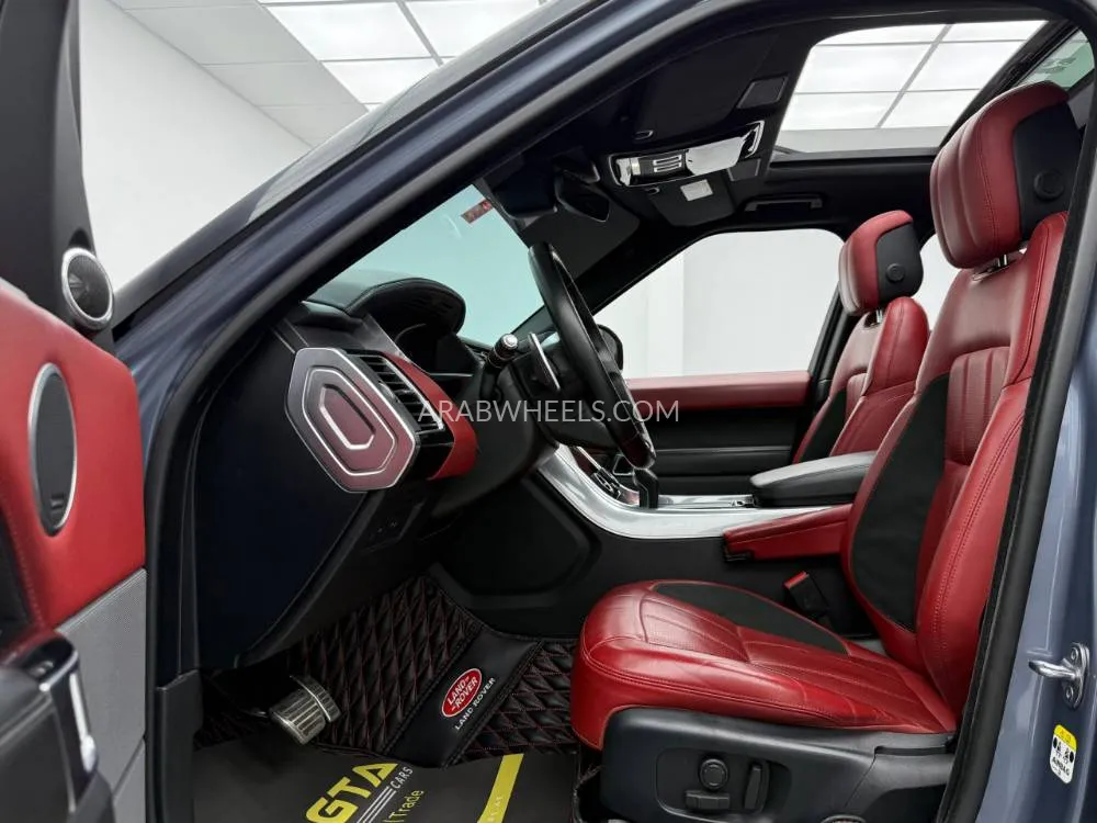 Land Rover Range Rover Sport 2020 for Sale in Dubai Image-14