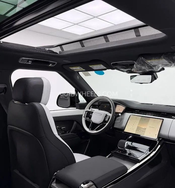 Land Rover Range Rover Sport 2025 for Sale in Dubai Image-10