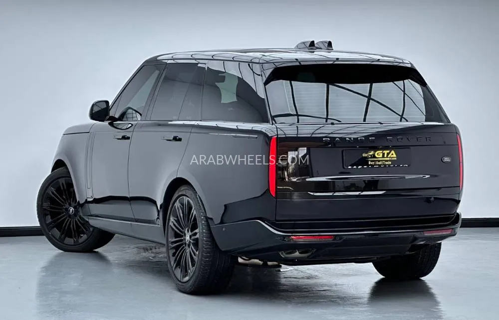 Land Rover Range Rover 2023 for Sale in Dubai Image-6